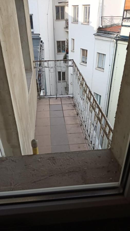Bydleni V Centru Ov Blizko Stodolni, Bez Vytahu Apartment *