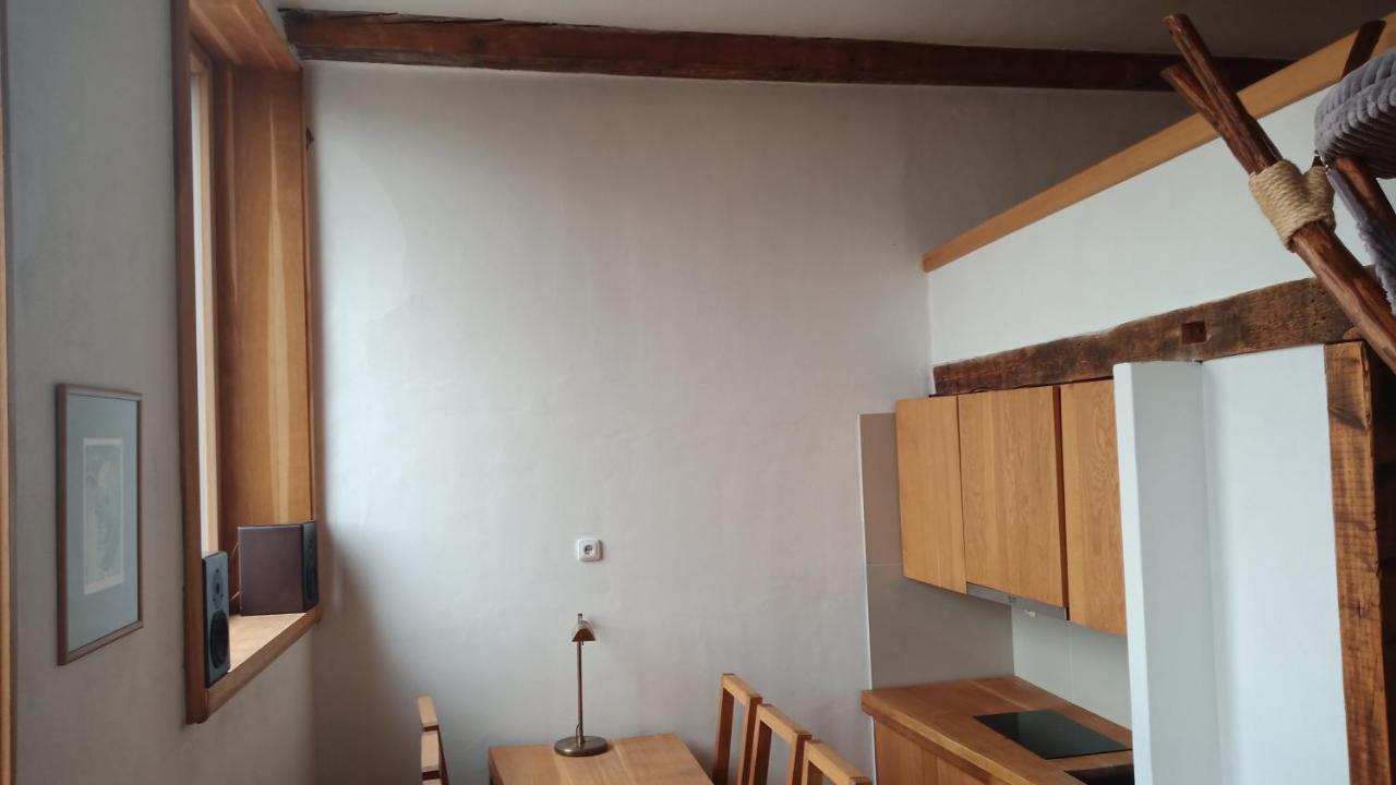 Bydleni V Centru Ov Blizko Stodolni, Bez Vytahu Apartment Ostrava